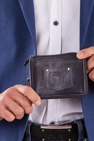 Pánská kožená peněženka na zip v tmavě modré barvě FPrice