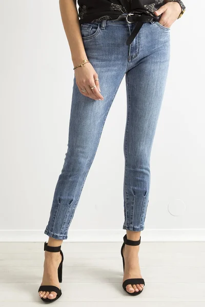 Dámské modré džíny s ozdobnými nohami FPrice
