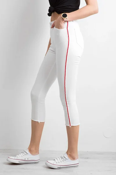 Dámské úzké džíny s červeným bílým pruhem FPrice