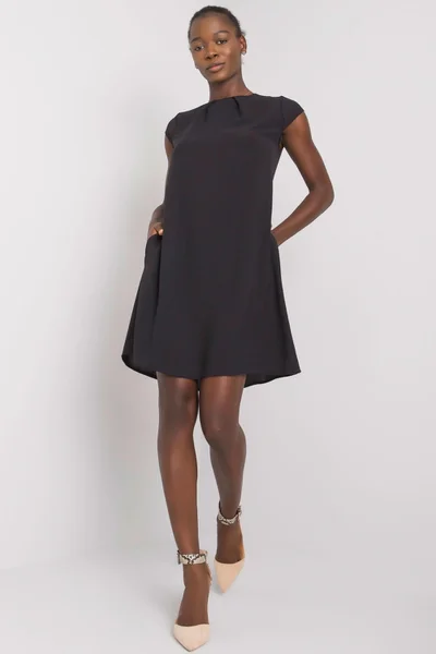 RUE PARIS Černé dámské šaty s kapsami FPrice