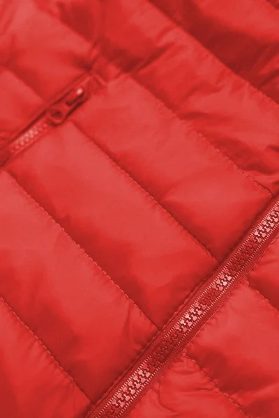 Lehká červená dámská prošívaná bunda 8TCU J.STYLE