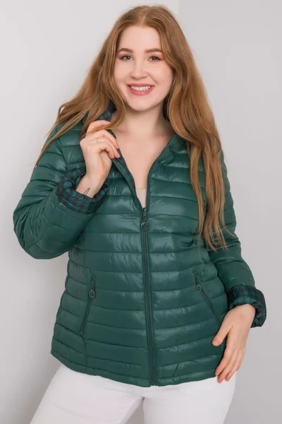 Zimní bunda pro ženy s kapucí - NM Plus Size