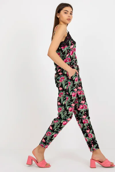 Vícebarevné dámské kalhoty s elegantním střihem od značky FPrice