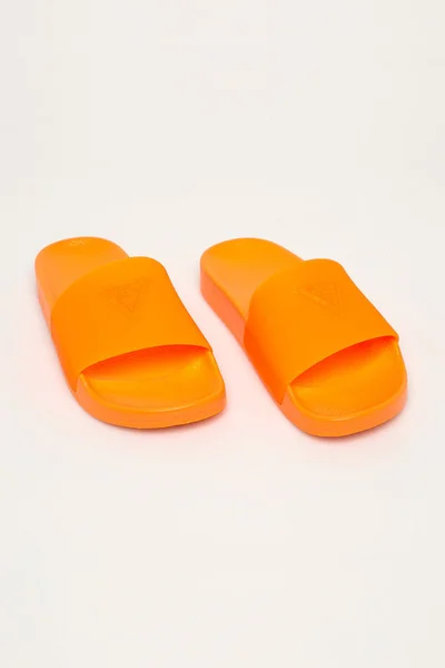 Dámské plážové pantofle G978 neonově oranžová - Guess