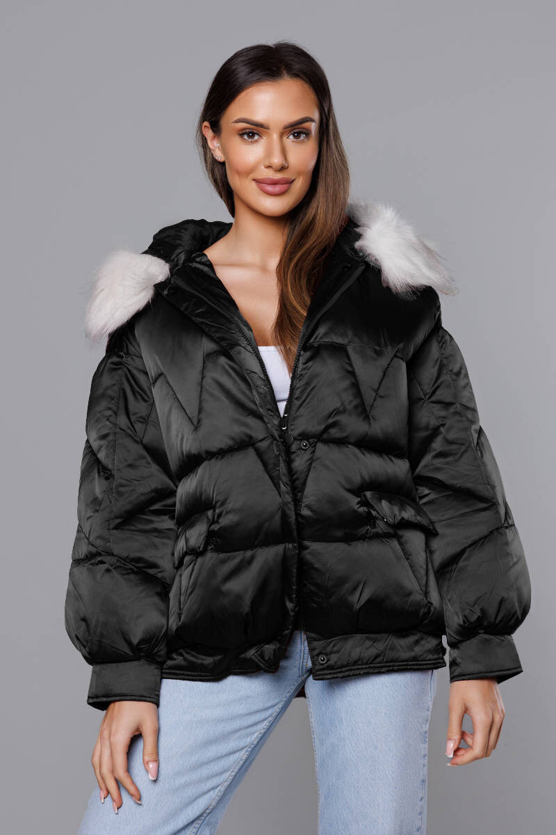 Černá dámská oversize bunda na zimu s kapucí od Z-DESIGN, odcienie czerni S (36) i392_21196-46