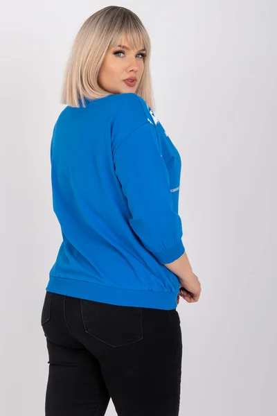 Tmavě modrá plus size halenka s nášivkou - Fashionhunters