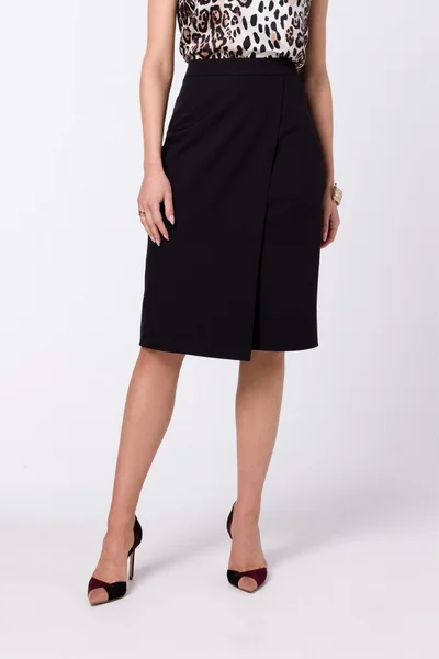 Černá zavinovací áčková sukně s asymetrickou dvojitou přední částí od značky Style
