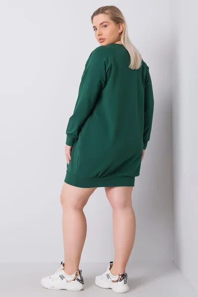 Dámské Plus Size šaty tmavě zelené s kapsami Fashionhunters