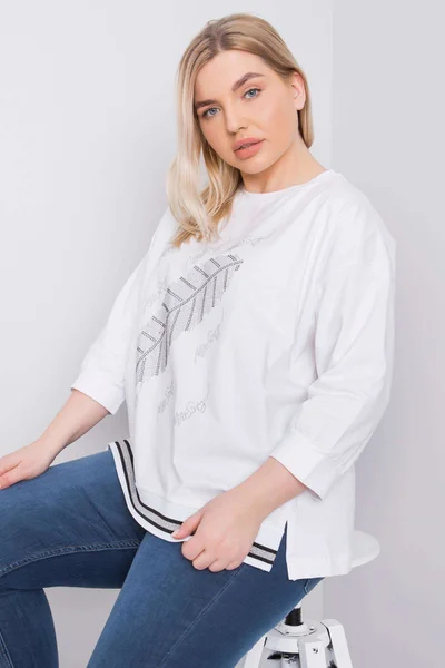 Oversized bílá halenka s krystaly - Fashionhunters