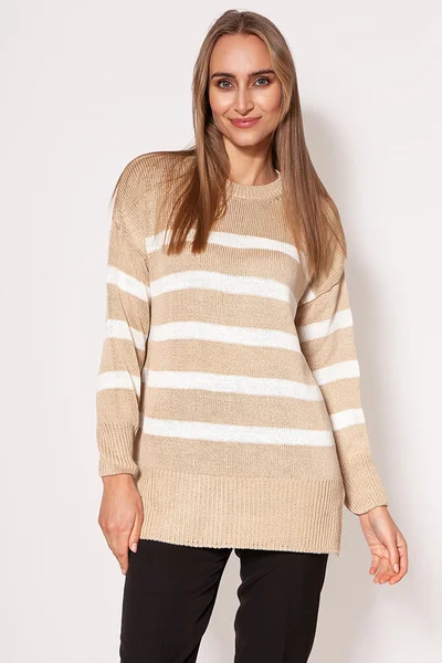Volný dámský svetr s kontrastními pruhy od značky MKM