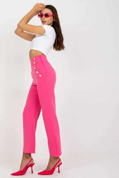 Růžové dámské kalhoty s ozdobnými knoflíky - FPrice