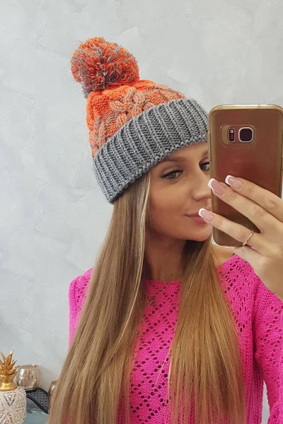 Dámská zimní čepice s bambulí K-Fashion šedá/oranžová