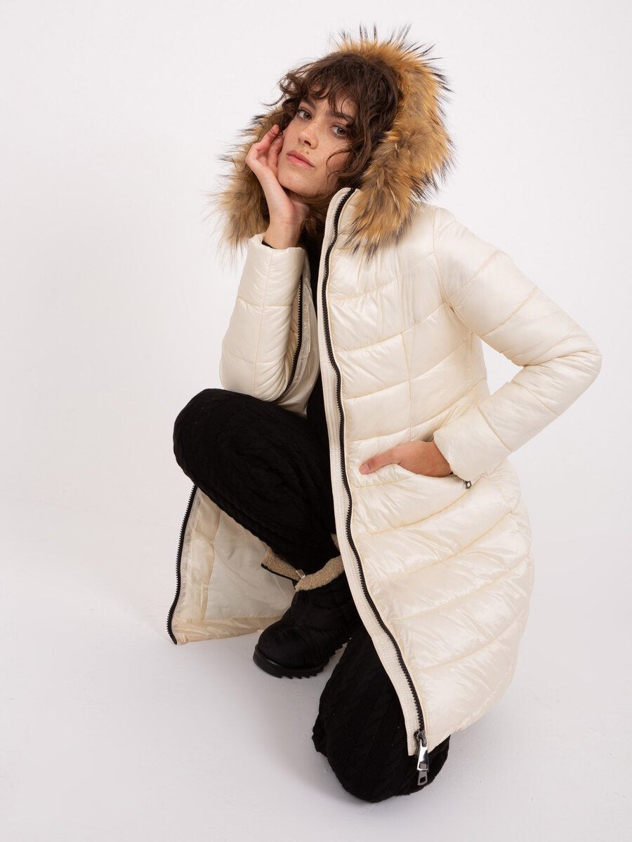 Zimní dámská prošívaná bunda s kapucí - Beige Elegance, M i523_2016103476459