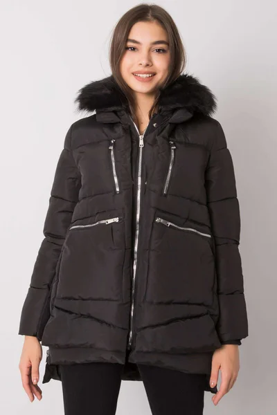 Černá dámská bunda na zimu s kapucí FPrice