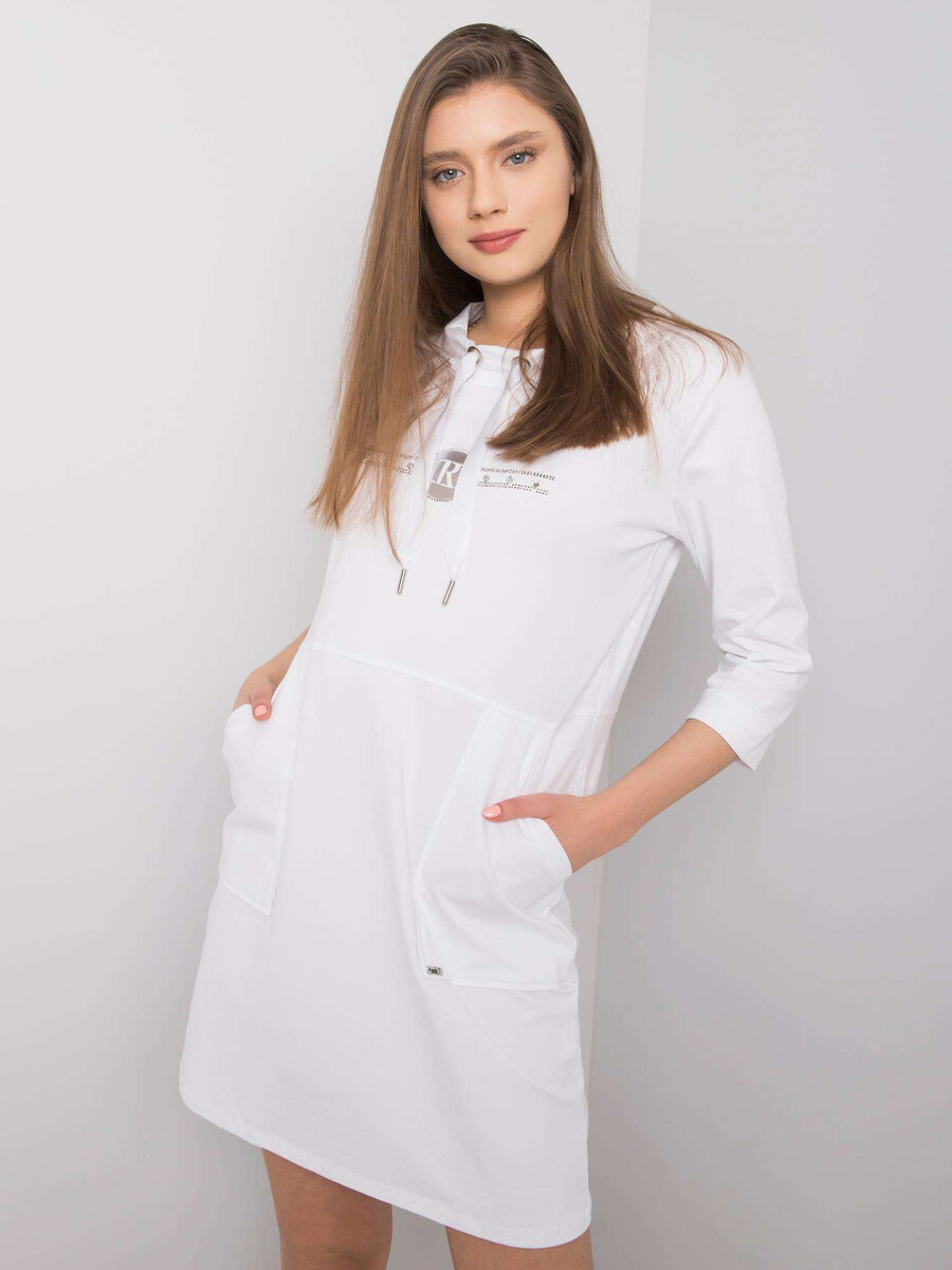 Královské bílé šaty s aplikací od FPrice, S/M i523_2016102866282