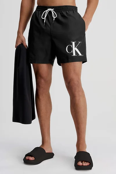 Dárkové balení pánských plavek a ručníku s logem Calvin Klein