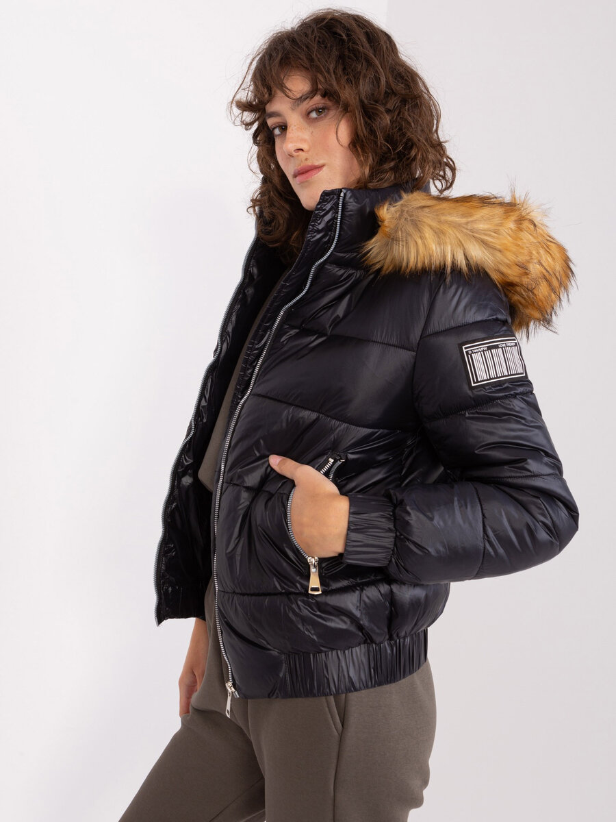 Černá bunda na zimu pro ženy s nášivkou - FPrice NM-KR-TR8177, M i523_2016103479375