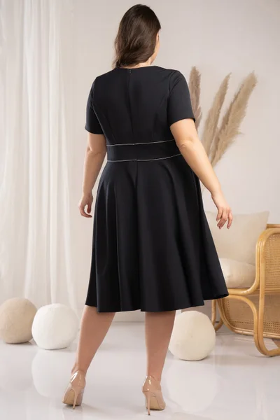 Šaty Donka - elegantní plus size kousek od značky Karko