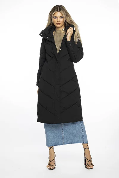 Černá bunda na zimu s kapucí - Ann Gissy Lux