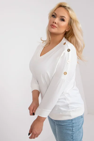 Ekrú halenka plus size s V výstřihem - Fashionhunters