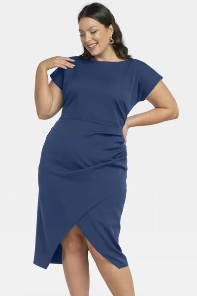 Elegantní plus size šaty s řasením Tara - Karko