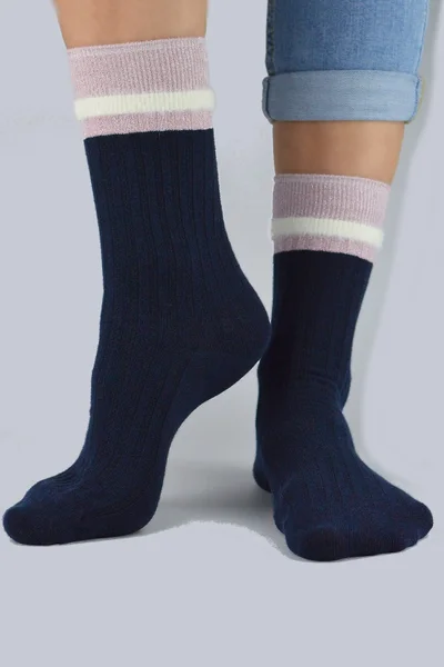 Lesklé dámské ponožky Noviti Glamour