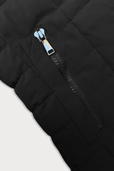 Černá bunda na zimu s kapucí a péřovou výplní J.Style