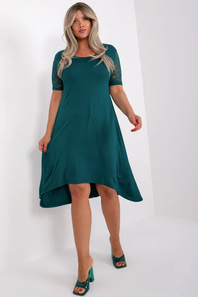 Zelené asymetrické plus size šaty - Styl Ležérní