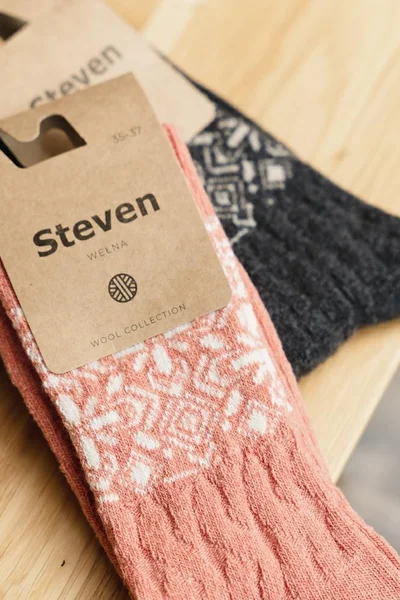 Vlněné horské ponožky Steven Vzor