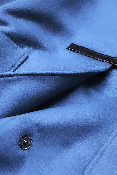 Světle modrý krátký dámský kabát s kapucí 16D Ann Gissy