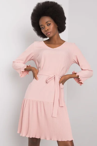 Růžové plisované dámské šaty FPrice