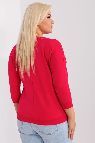 Červená plus size dámská halenka s aplikacemi - Elegantní design