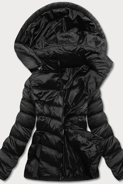 Černá bunda pro ženy s kapucí pro přechodné období 2H41 J.STYLE