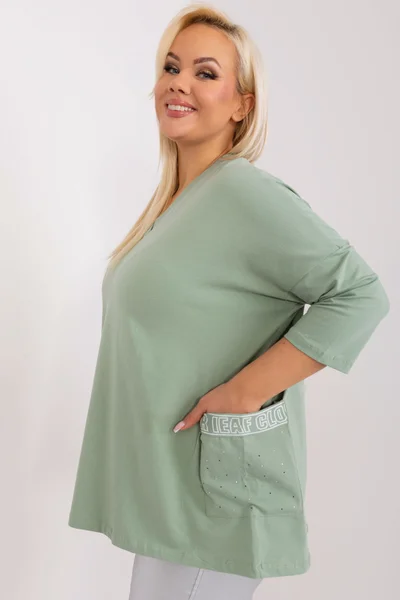 Zelená pistáciová plus size dámská halenka s kapsami