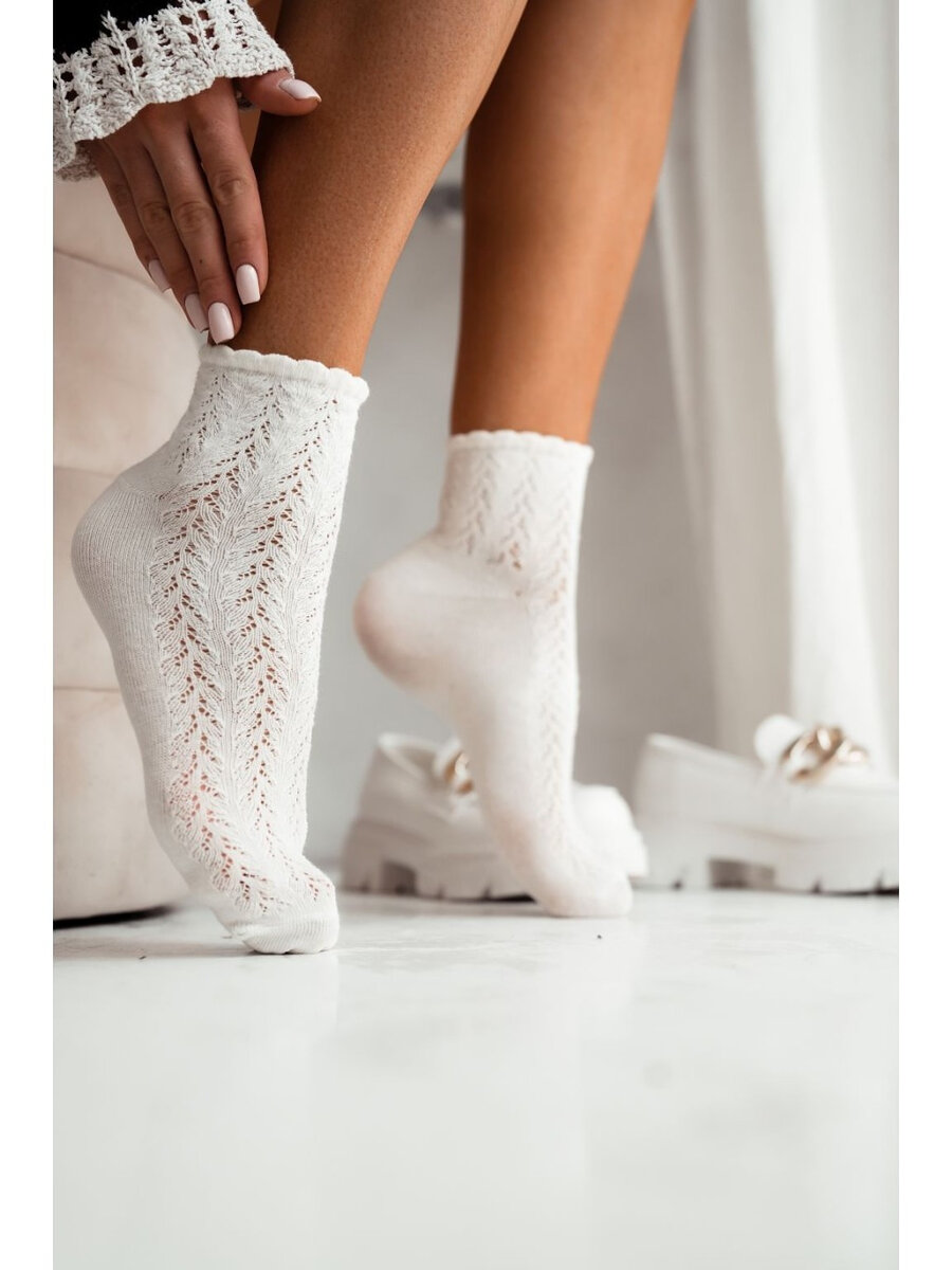 Jemné ažurové dámské ponožky Milena Pikotka, bílá 37-41 i384_83729754