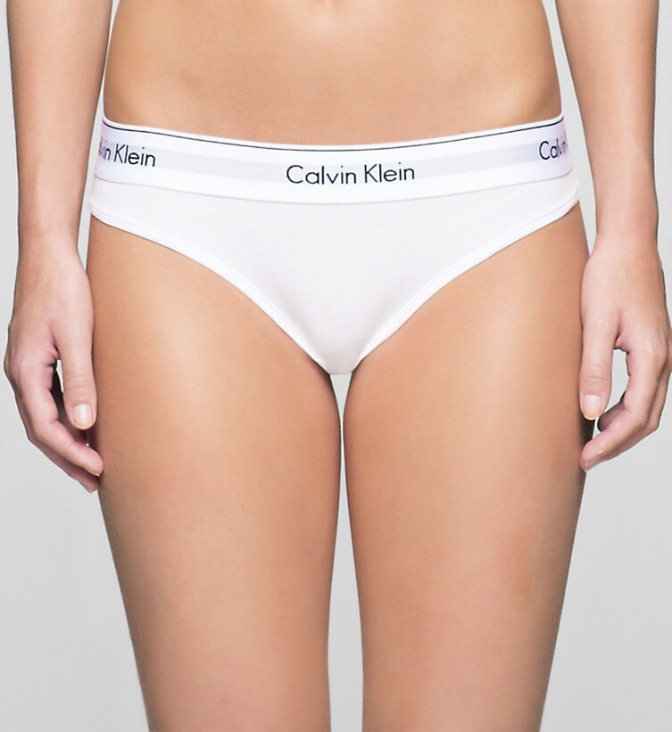Bílé kalhotky Calvin Klein bikiny, bílá XS i10_P20637_1:5_2:112_