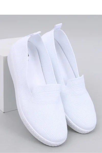 Lehké slip-on tenisky ze vzdušné tkaniny Inello