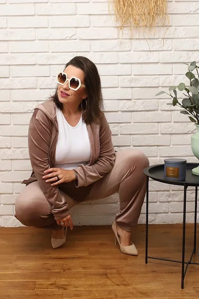 Plus Size béžová tepláková souprava s rozepínací mikinou Moon