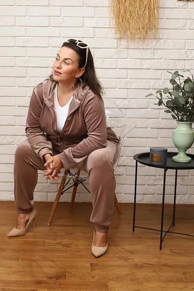 Plus Size béžová tepláková souprava s rozepínací mikinou Moon