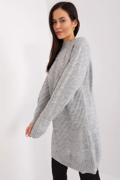 Šedý oversize svetr s žebrovanými lemy - Městská elegance
