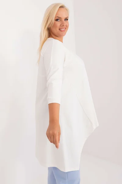 Ecru plus size dámská halenka s rukávy Fashionhunters