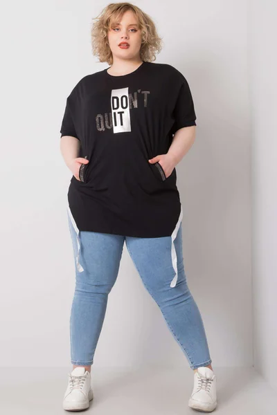 Černá plus size halenka s nápisem Fashionhunters