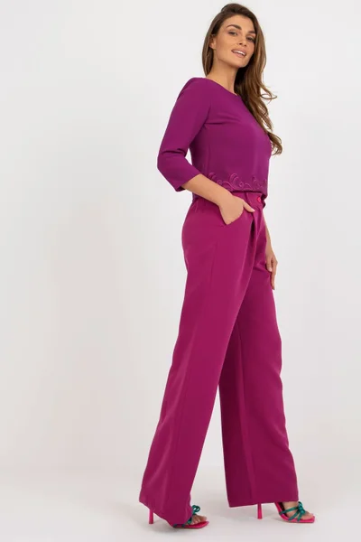 Vysokopasové elegantní kalhoty s záhyby a kapsami od značky Italy Moda