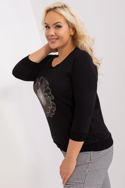 Černá plus size dámská halenka s kamínkovou aplikací - Elegantní černá