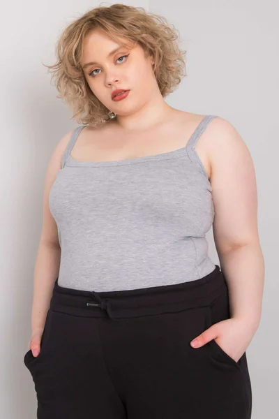 Dámské šedé tílko plus size od Fashionhunters