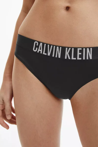 Černé sportovní plavkové kalhotky INTENSE POWER - Calvin Klein