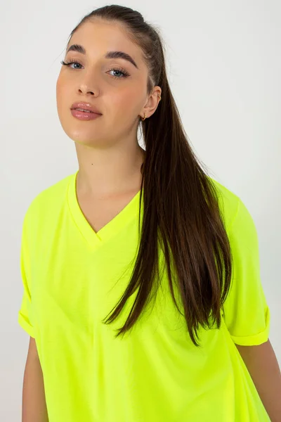 Fashionhunters Fluo žlutá plus size dámská halenka