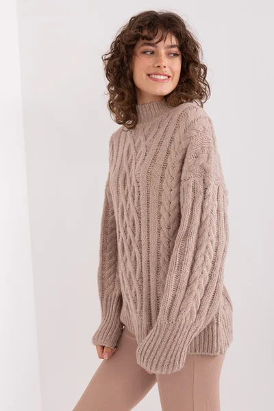 Kostkovaný dámský svetr v béžové barvě - FPrice