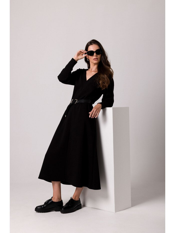 Černé Maxi šaty s hlubokým výstřihem do V - BeWear Elegance, EU XXL i529_1803946815574385665