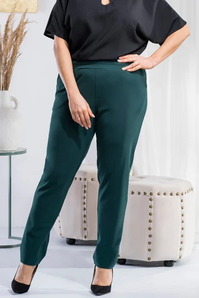 Univerzální dámské kalhoty Eryka od Karko v plus velikosti